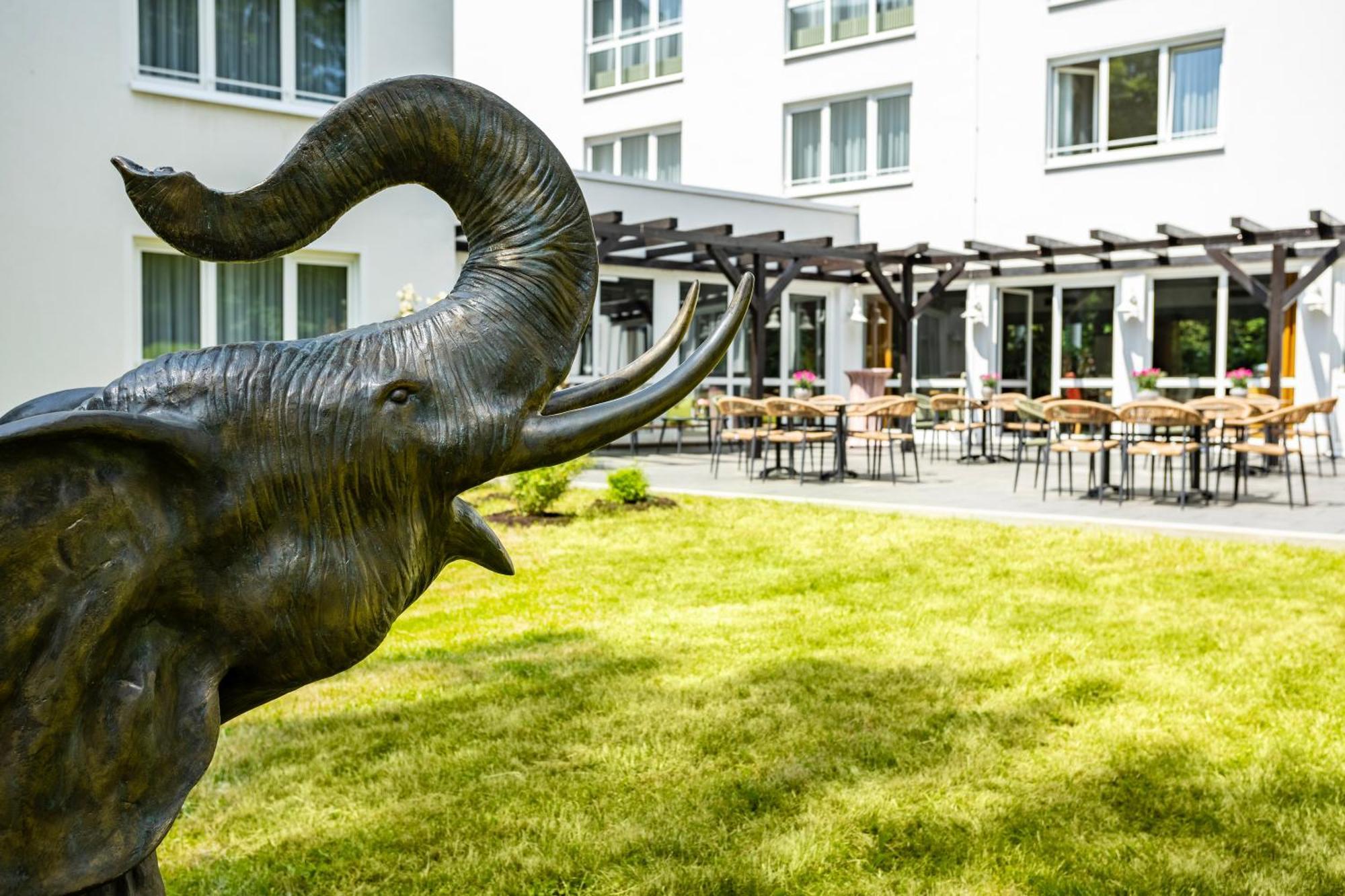 Concorde Hotel Viktoria Kronberg im Taunus Luaran gambar