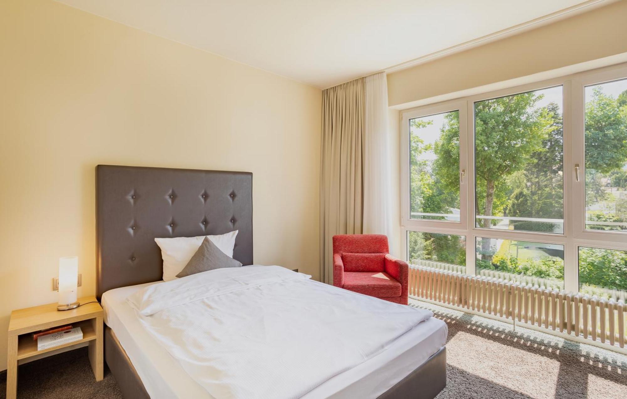 Concorde Hotel Viktoria Kronberg im Taunus Luaran gambar