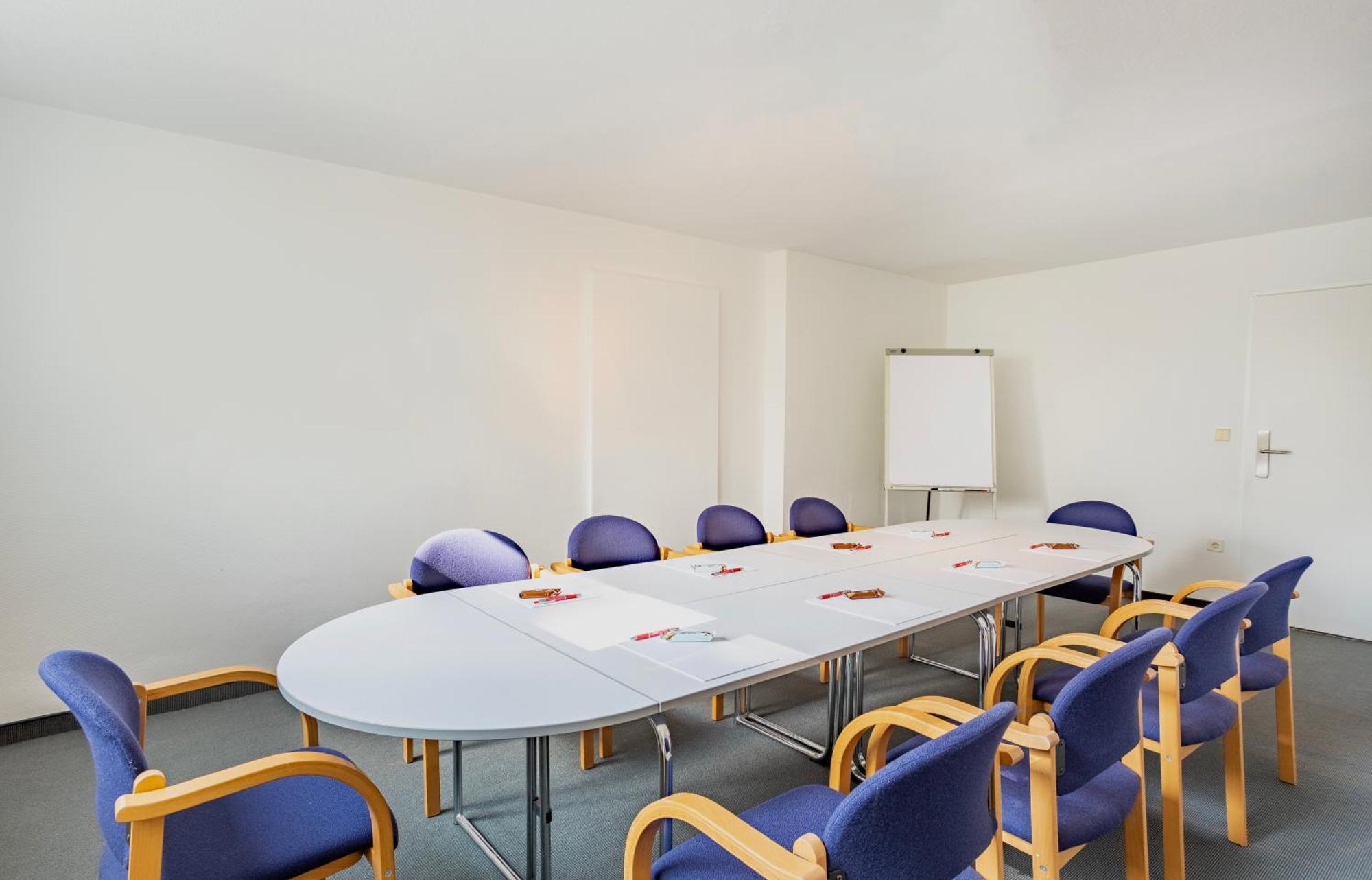 Concorde Hotel Viktoria Kronberg im Taunus Luaran gambar